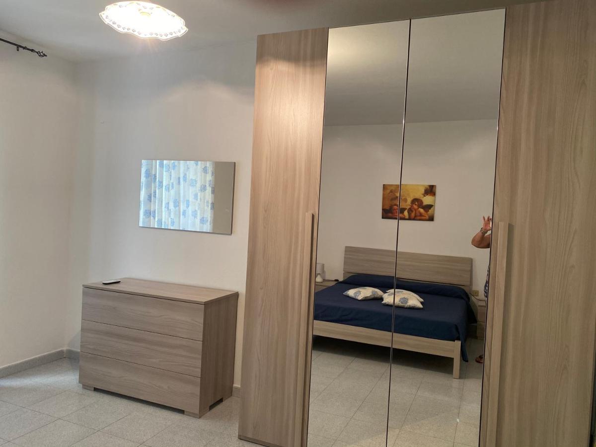 La Casa Gialla 칼라고노네 외부 사진
